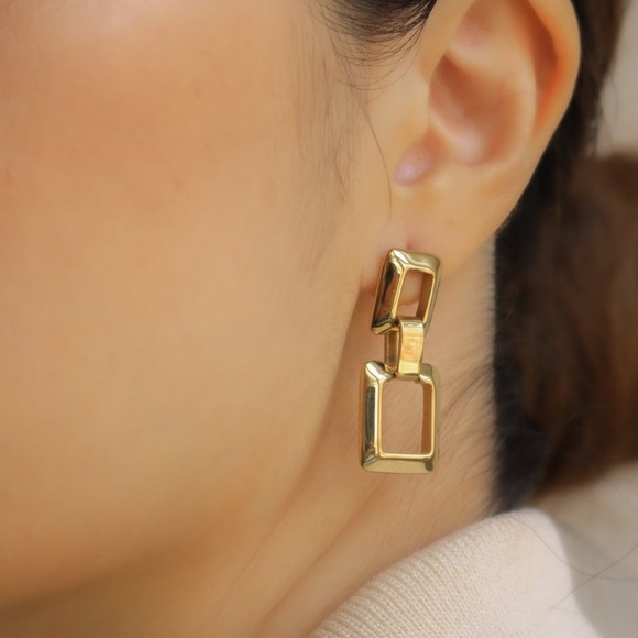 Jewelry - Waterproof Dangle Chain earrings